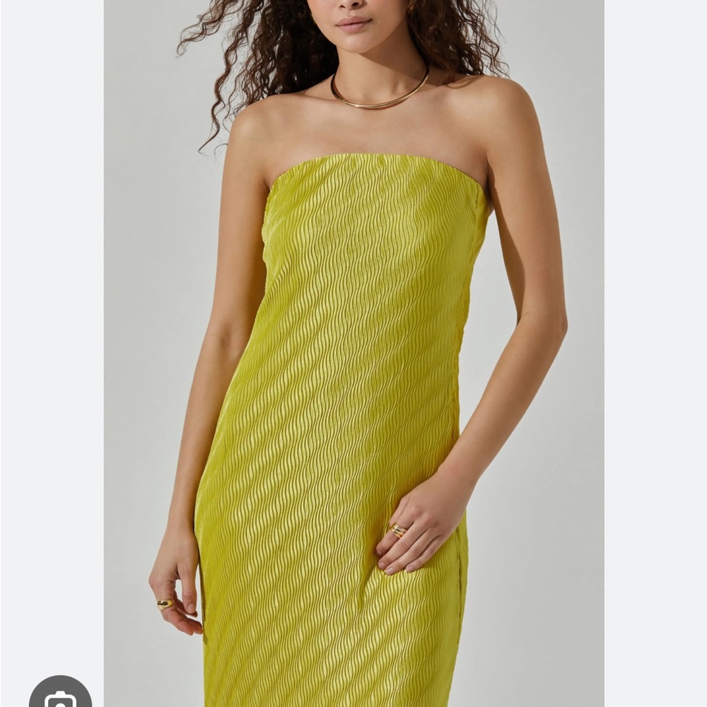 ASTR the Label Plisse Tube Dress - Avocado - Size XS/S